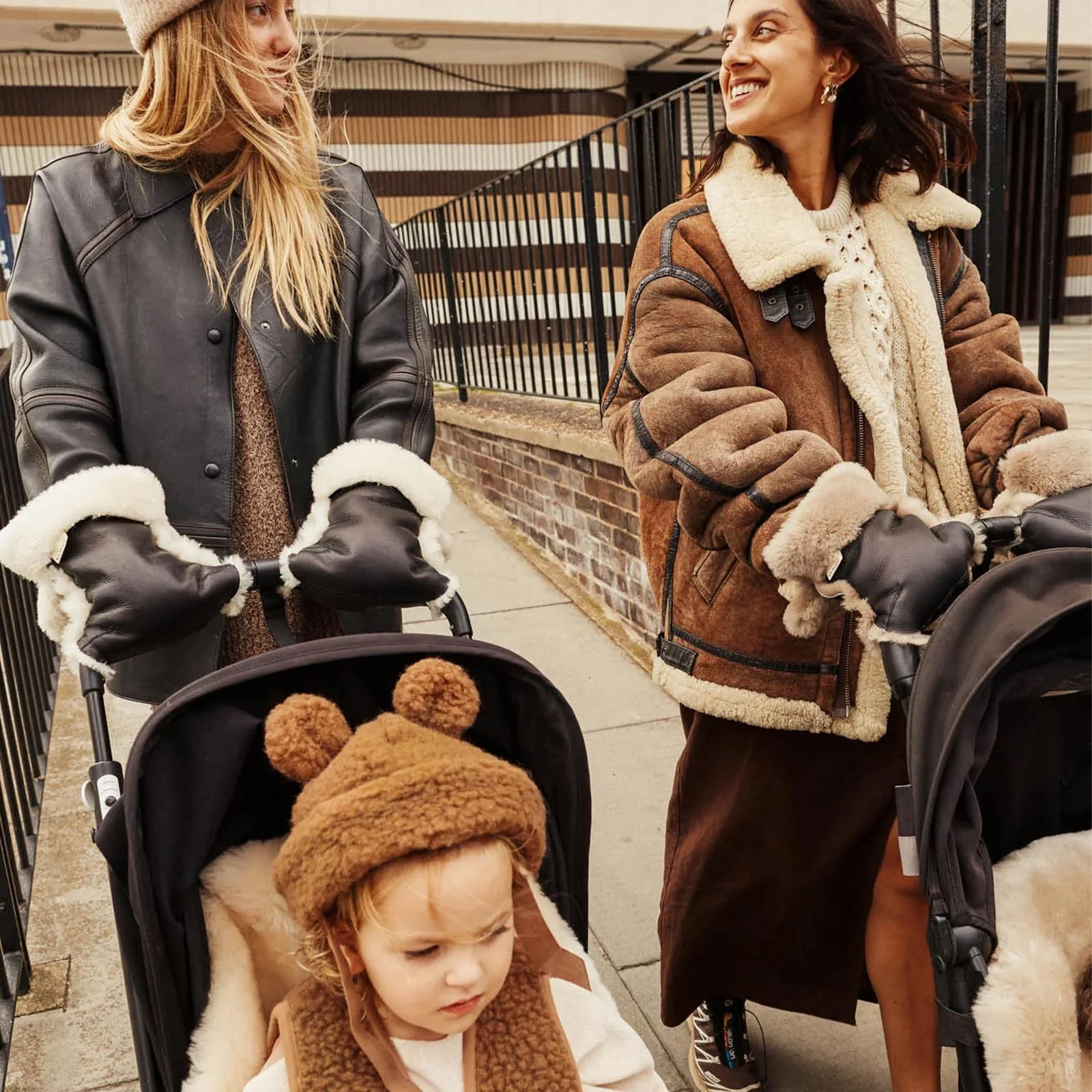 BINIBAMBA Coated Sheepskin Buggy Mittens - Image 4