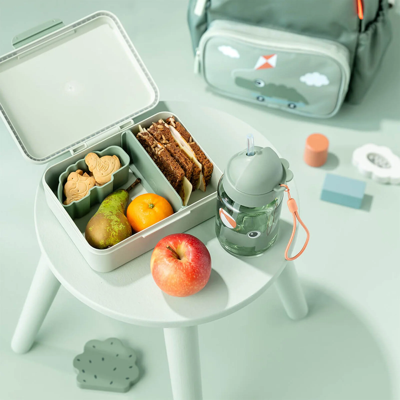 Done By Deer Lunch Box With Divider - Playground Green - Image 4