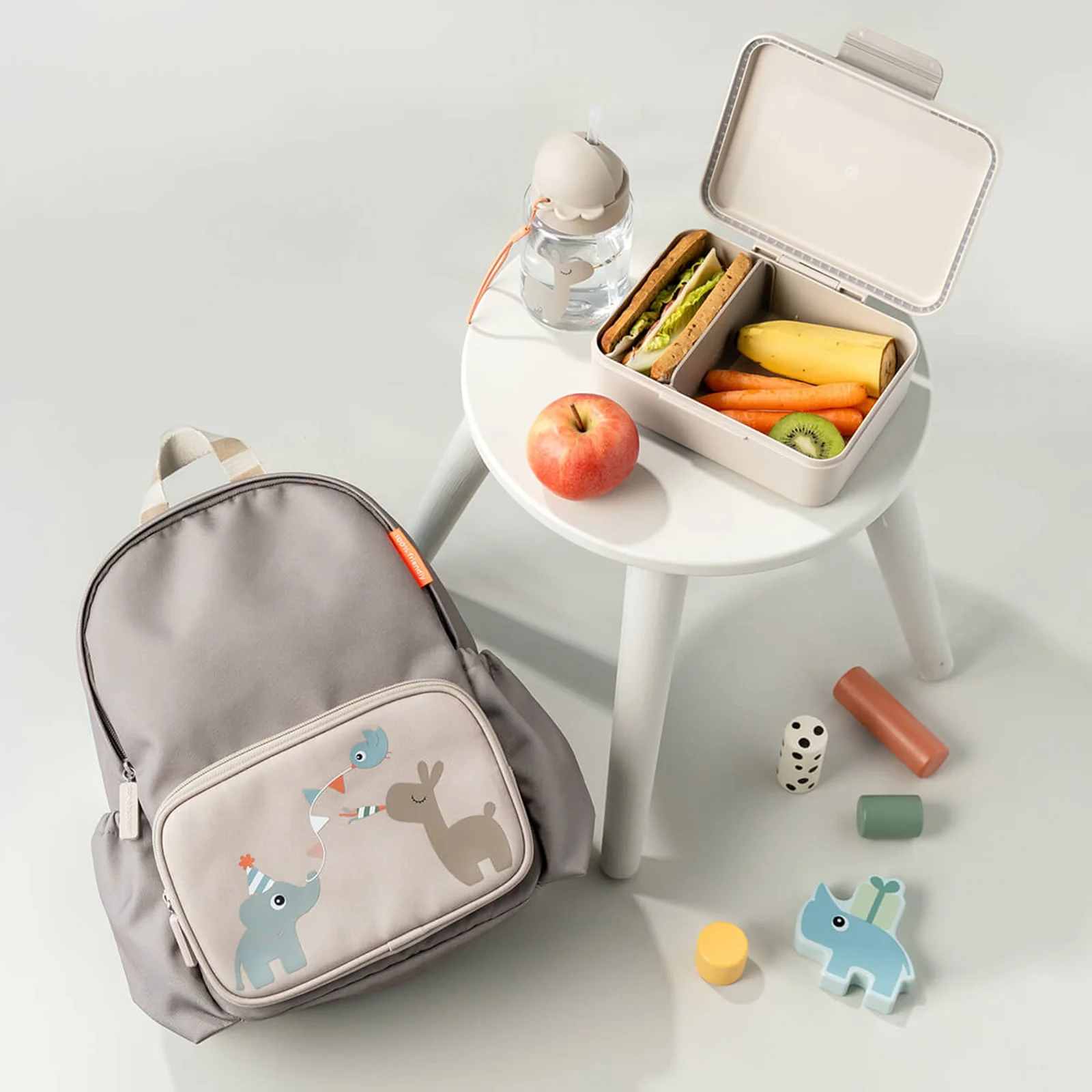 Done By Deer Lunch Box With Divider - Celebration Sand - Image 5