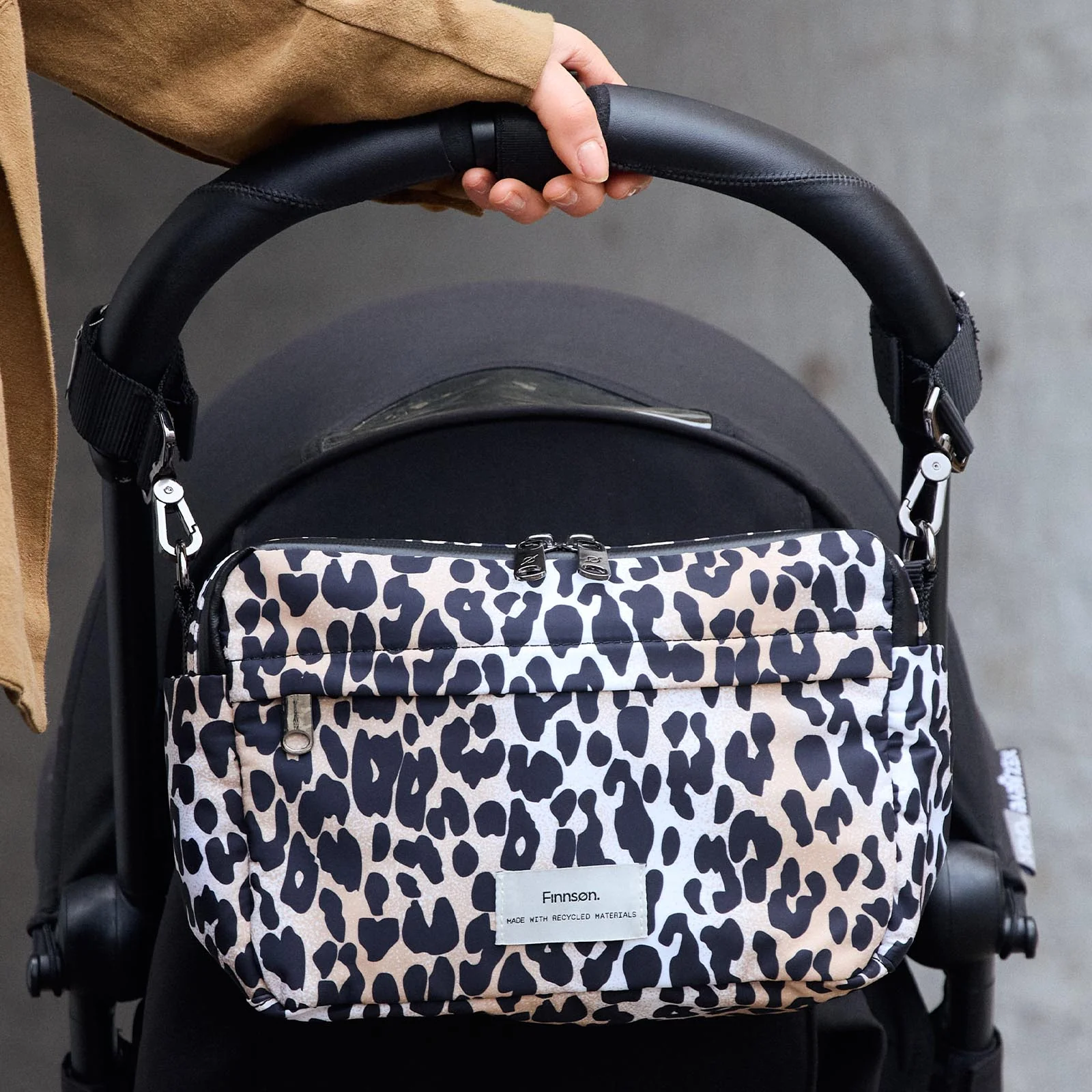 Finnson Frida Eco Stroller Organiser with Clips - Image 20