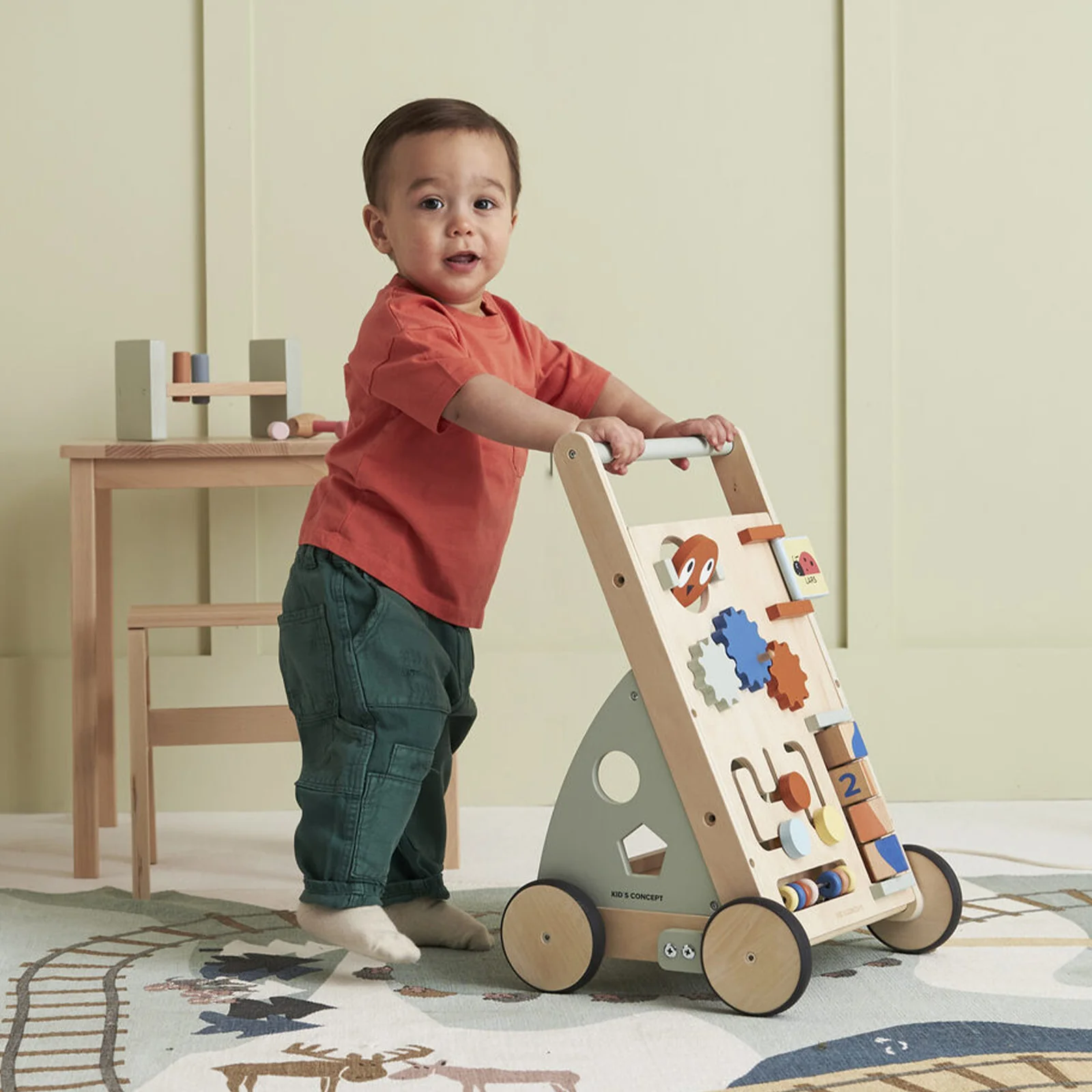 Kid's Concept Edvin Activity Walker - Image 2