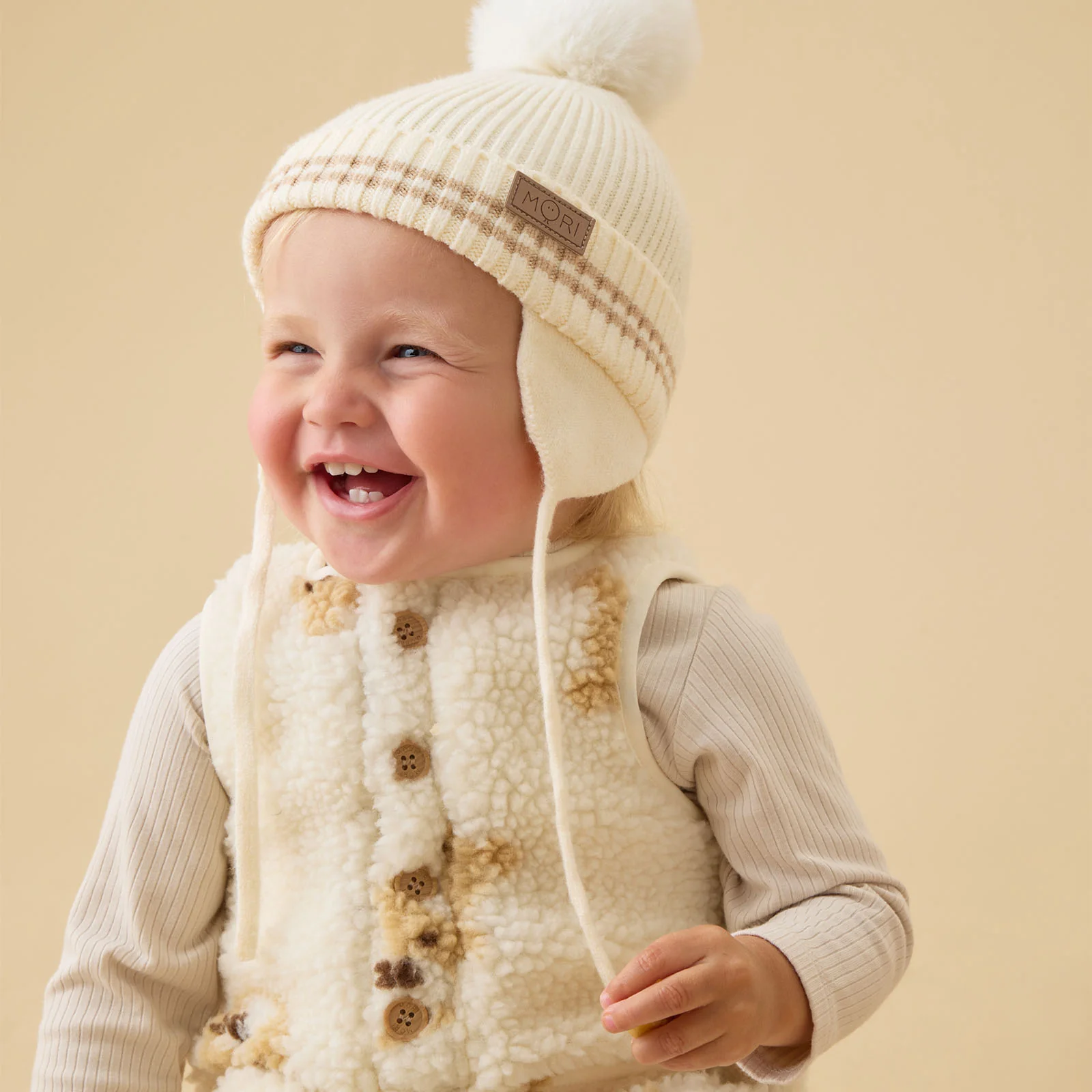 Knitted Pompom Beanie - Image 3
