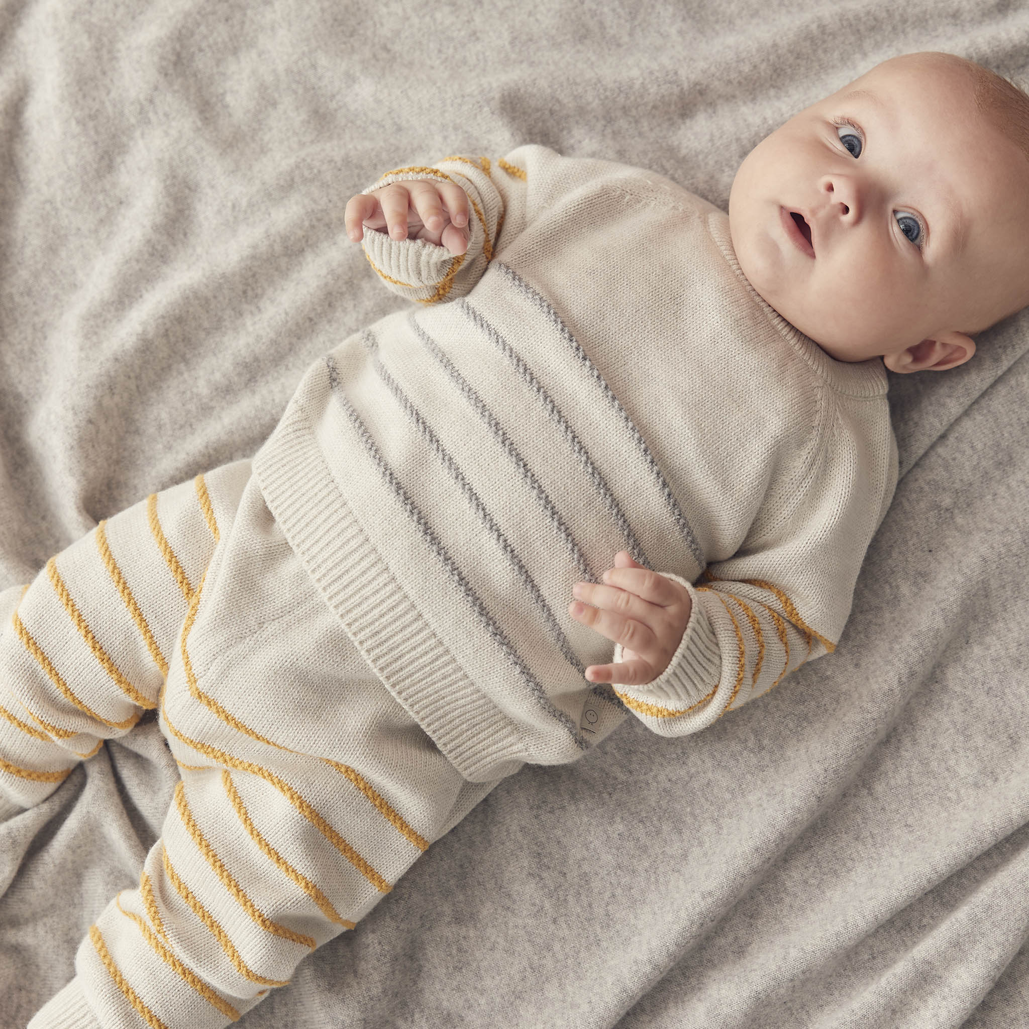 Knitted Stripe Jumper & Joggers Outfit - Image 4
