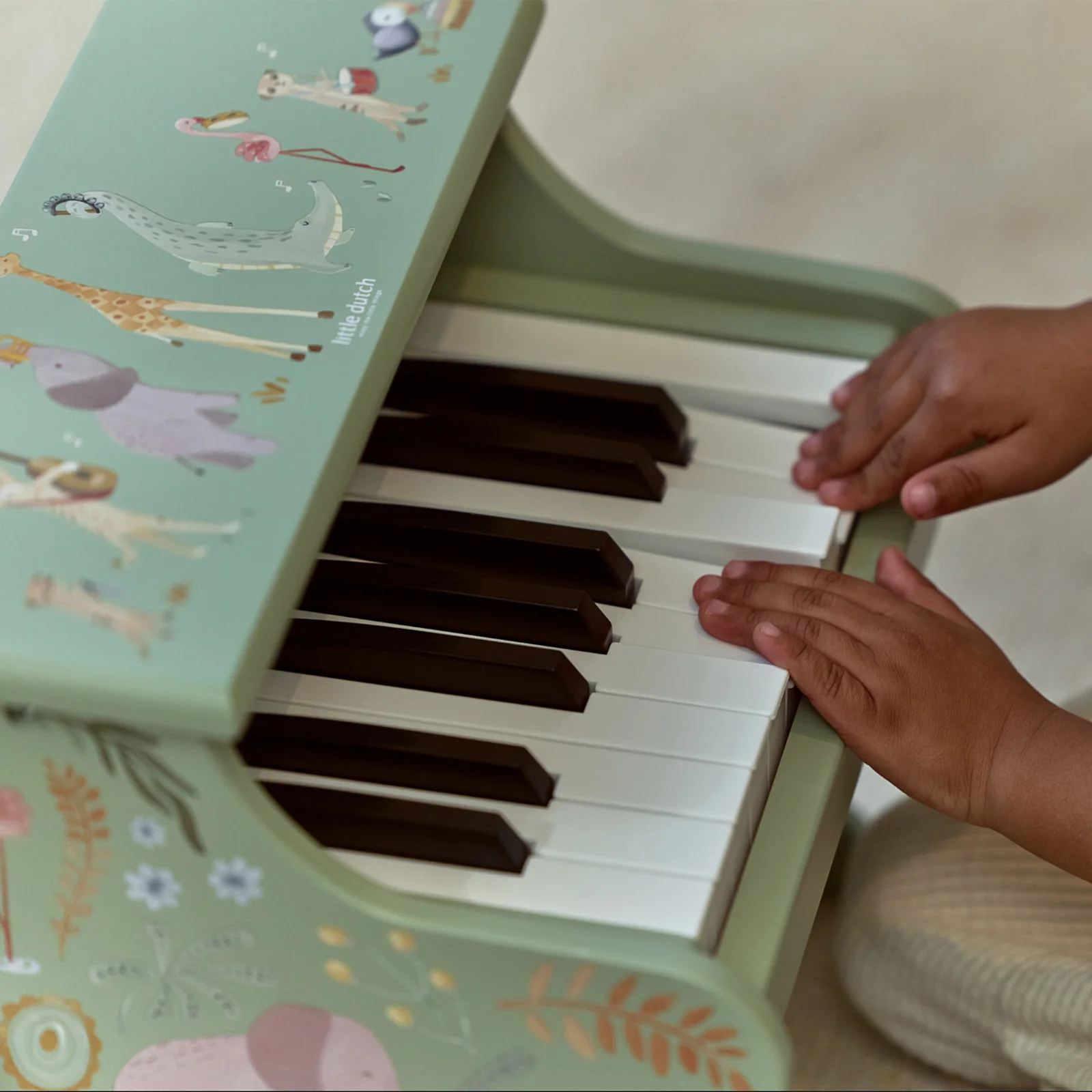 Little Dutch Safari Friends Wooden Piano - Green - Image 5