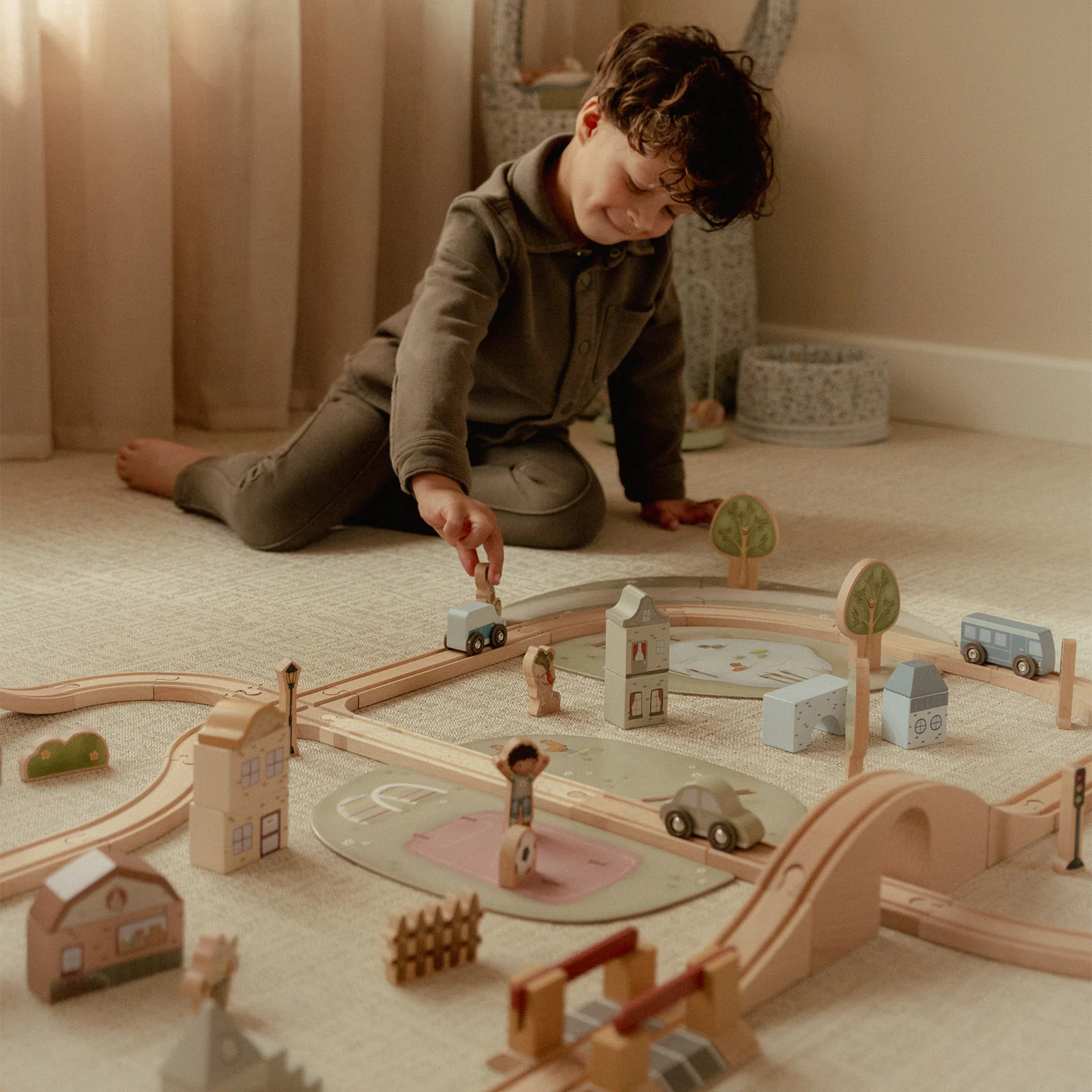 Little Dutch XL Train Track Set - Image 3