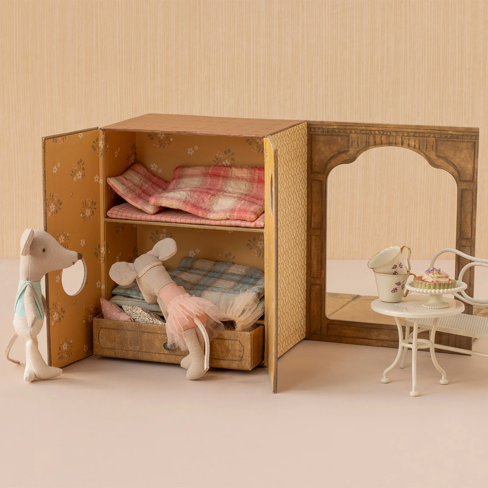 Maileg Ballet Mice In Dance Studio - Image 3
