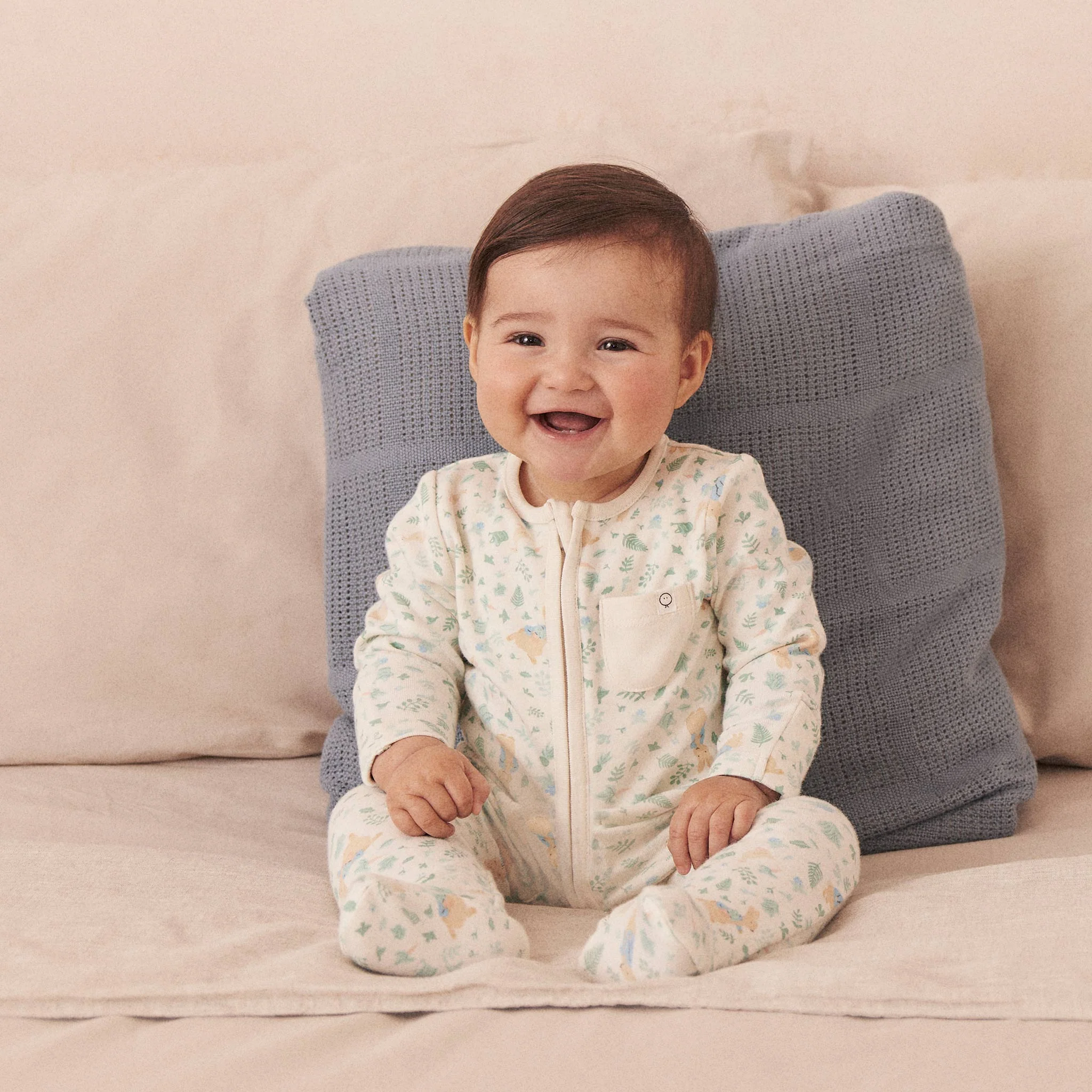 Peter Rabbit Clever Zip Sleepsuit - Image 7