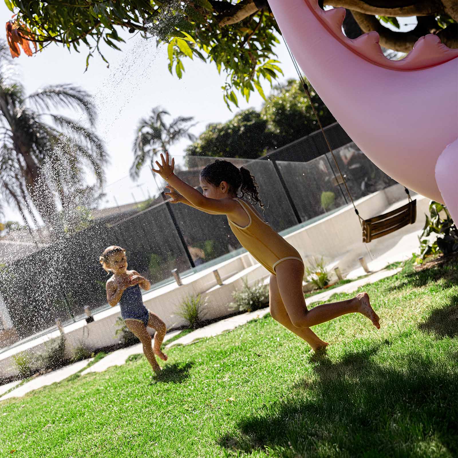 Sunnylife Dino Giant Inflatable Sprinkler - Pink - Image 3